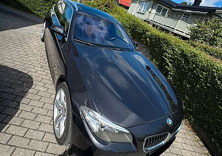BMW 520d 520 xDrive Touring Aut.
