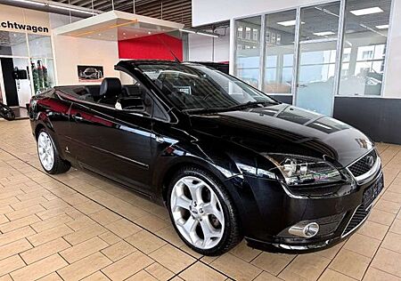 Ford Focus 2.0i CABRIO TITANIUM*KLIMAAUT+LEDER+18'ALU