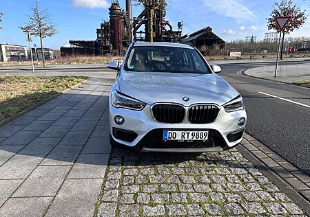 BMW X1 sDrive18i Advantage-LED-Tempo-SHZ- MFL- Klima