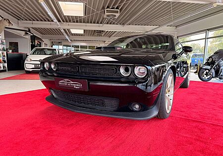 Dodge Challenger 6.4 V8 Shaker Black