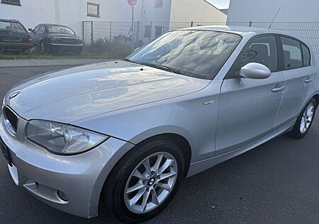 BMW 118i 118 Neue Steuerkette, Neue Inspektion