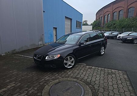 Volvo V70 Summum 2.4 D5