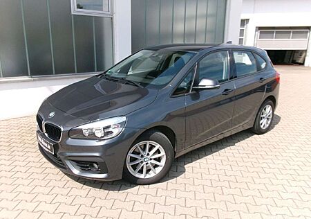 BMW 218 iActive Tourer Navi Parkassistent NSW PDC EU6