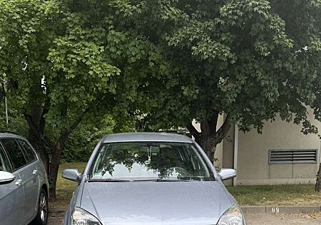 Opel Astra 2.0 DI Edition 2000