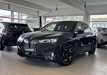BMW iX M60 Sportpak.AHK°-Laser°PANO°Massage°Bowers&W