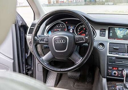 Audi Q7 3.0 TDI DPF clean diesel quattro tiptronic