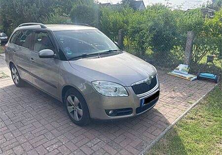 Skoda Fabia 1.6 16V Combi Ambiente