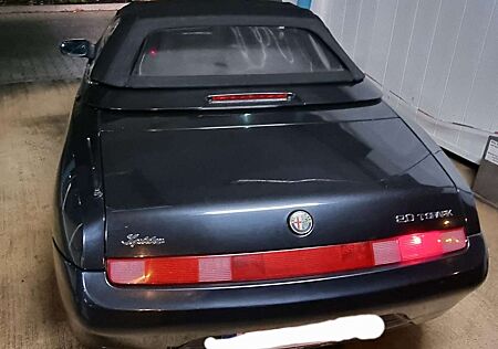 Alfa Romeo Spider 2.0 16V Twin Spark L