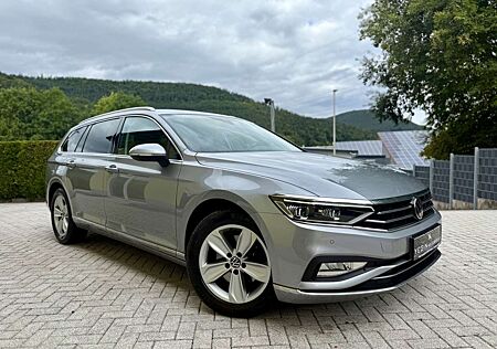 VW Passat Variant Volkswagen 2.0 TDI DSG-Massage-AHK-Matrix