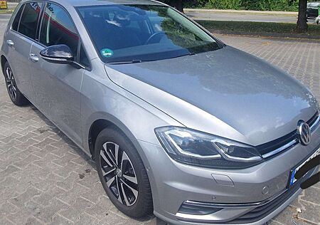 VW Golf Volkswagen VII 5-Türer 1.5 TSI ACT OPF IQ.DRIVE