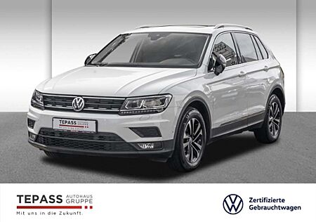 VW Tiguan Volkswagen 1.5 TSI IQ.DRIVE KAM PANO NAV