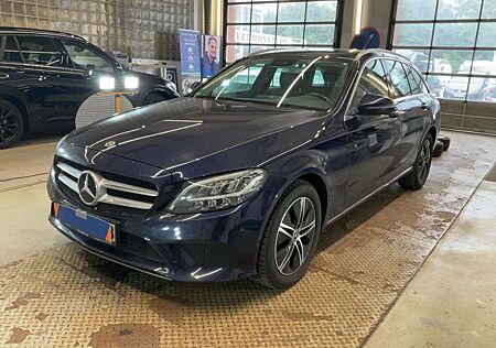 Mercedes-Benz C 220 d T 9G-TRONIC Avantgarde