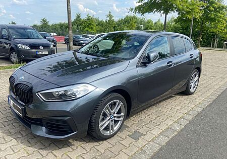 BMW 118 i Advantage