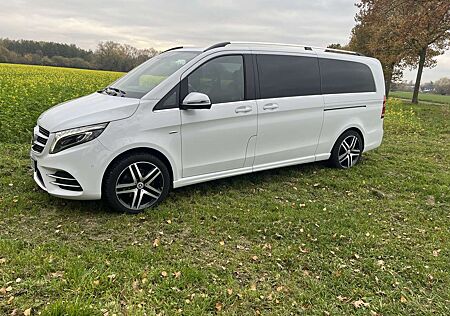 Mercedes-Benz V 250 (BlueTEC) d extralang 7G-TRONIC Avantgarde Edition