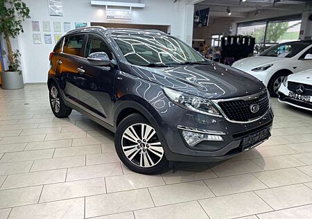 Kia Sportage 2.0 Spirit 4WD Navi Leder RueFaKa AHK Xenon Tempo