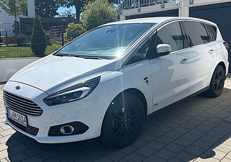 Ford S-Max 2.0 TDCi DPF Aut. Titanium X
