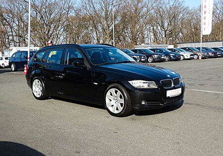 BMW 318 d-150Ps*2Hand*Navi*Bi-Xenon*AHK*SHZ*8Fach