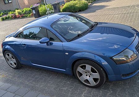 Audi TT Coupe 1.8 T quattro