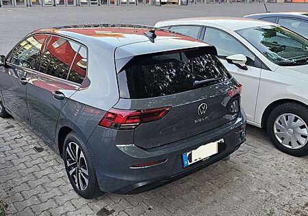 VW Golf Volkswagen 1.5 eTSI OPF DSG United