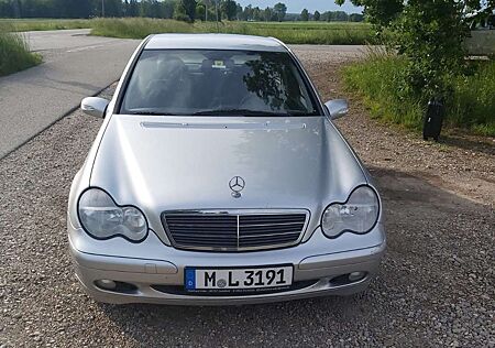 Mercedes-Benz C 220 CDI