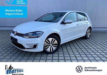VW Golf Volkswagen VII e- CL/WÄRMEPUMPE/LED/NAVI-PRO+VZE/DYNAUDI