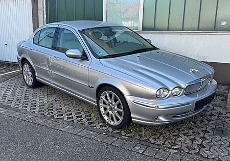Jaguar X-Type 2.0 V6 Executive