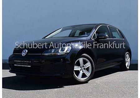 VW Golf Volkswagen VII Comfortline BMT1.2TSI DSG SHZ PDC Tempo