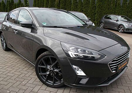Ford Focus Cool & Connect Navi/Sitzhz/Kamera/LED/19"