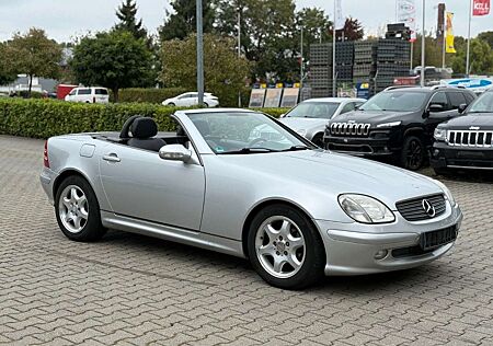Mercedes-Benz SLK 200 Kompressor Lückenloses Scheckheft*