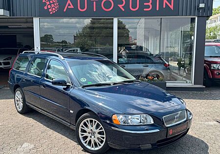 Volvo V70 Kombi 2.5 T Summum MEMORY/LEDER/AUTO/DSTC
