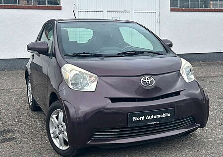 Toyota iQ Basis