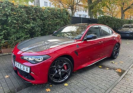 Alfa Romeo Giulia QUADRIFOGLIO AKRAPOVIC|CARBON|PPF FOLIE