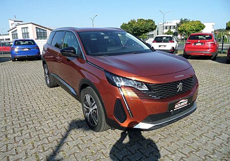 Peugeot 5008 Allure Pack+7xT-Leder+Navi+Tempo+Cam+LED+Automatik
