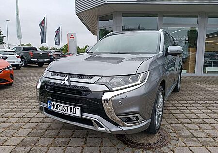 Mitsubishi Outlander Plug-in Hybrid PLUS Intro-Paket 4WD