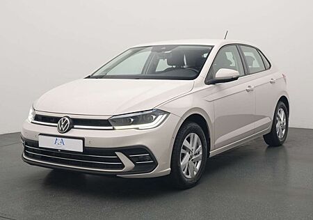 VW Polo Volkswagen Style DSG APPS/NAVI+SITZHZG+PARKPAKET+KLIMA