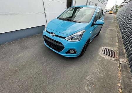 Hyundai i10 Intro Edition 1.0+KLIMA+SITZ-/LENKRADHEIZUNG