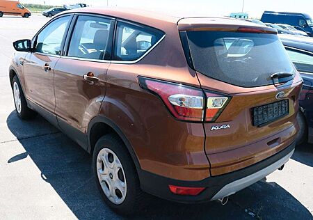 Ford Kuga Trend / 1. Hand