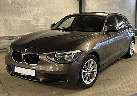 BMW 116i 116 2013 5-Türer Automatik