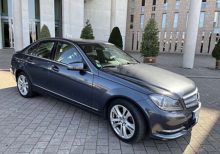 Mercedes-Benz C 250 C250 CDI DPF BlueEFFICIENCY 7G-TRONIC Avantgarde