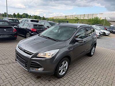Ford Kuga Titanium Navi Klimaautomatik Sitzheizung