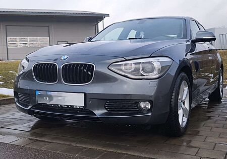 BMW 116d 116 EfficientDynamics Xenon TÜV