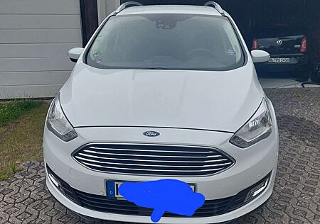 Ford Grand C-Max 1.0 EcoBoost Start-Stopp Titaniumi