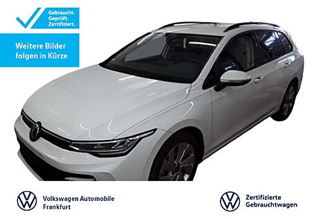 VW Golf Variant Volkswagen Golf VIII Variant 1.5 TSI Life LED Heckleuchten