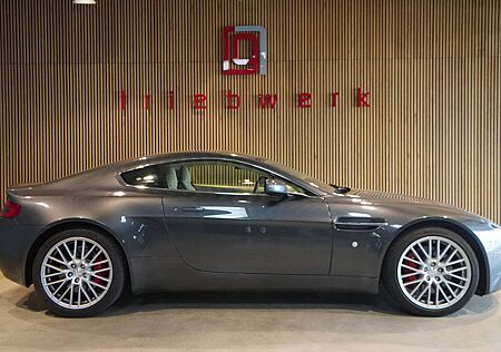 Aston Martin Vantage V8 Vantage Sportshift-BRD-U-frei-Nur 43000 KM