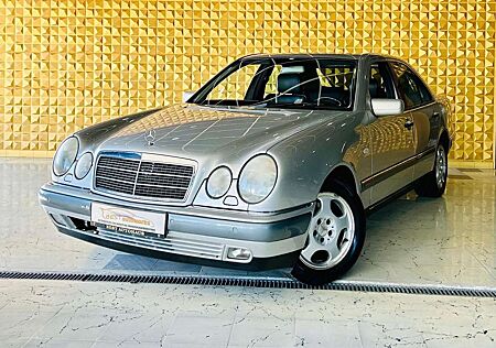 Mercedes-Benz E 280 ELEGANCE*SHZ*KLIMA*S.DACH*Prins Gasanlage*