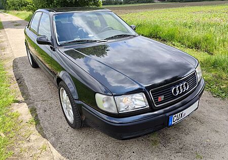 Audi 100 S4