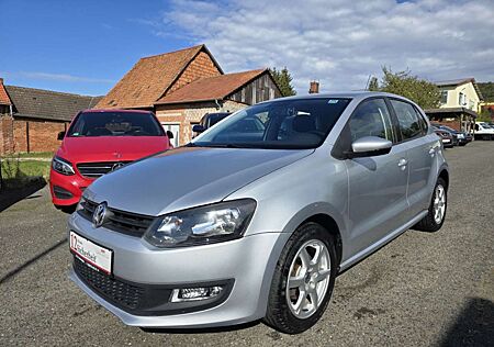 VW Polo Volkswagen V Style Klima 93000 Km 1,4L -Zahnriemen neu