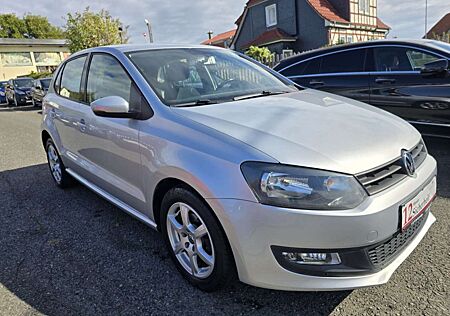 VW Polo Volkswagen V Style Klima 93000 Km 1,4L -Zahnriemen neu
