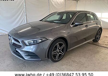 Mercedes-Benz A 250 e 2x AMG Line Multibeam Distr+ KamDigTacho