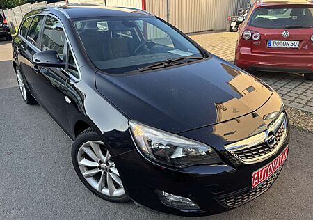 Opel Astra Sport/Scheckheft/Navi/Temp./SHZ/LHZ/Klima/Alu/AUX